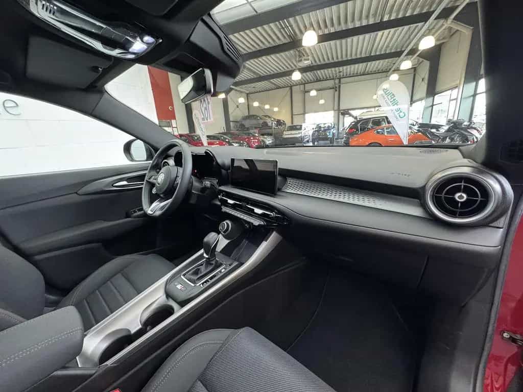 Alfa Romeo Tonale 1.6 VGT-D Sprint ACC Sitzheizung 09/2023-photo-17