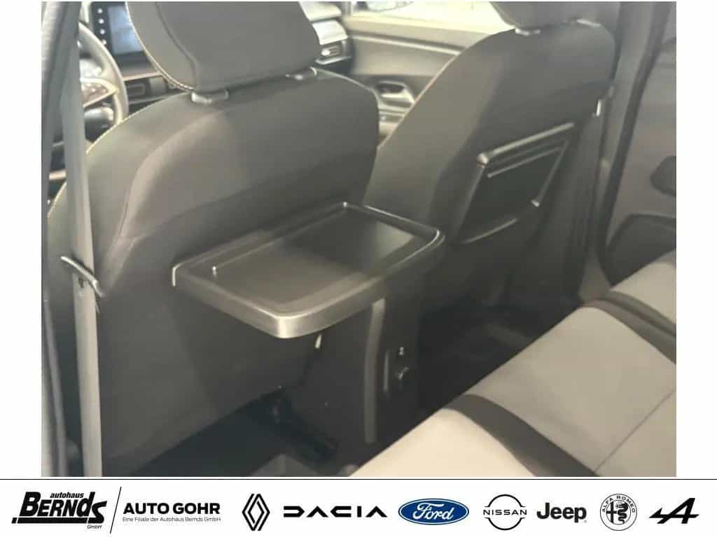Dacia Jogger TCe 110 7-SITZER Extreme+ KLIMAAUTOM. NAV 12/2024-photo-13