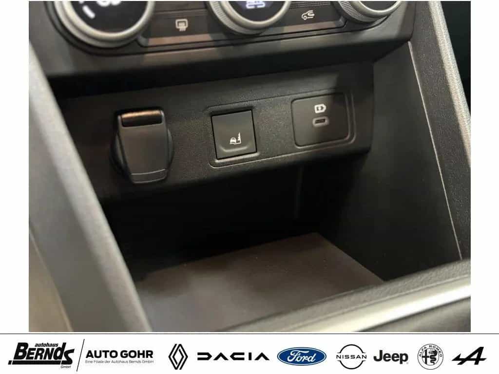 Dacia Jogger TCe 110 7-SITZER Extreme+ KLIMAAUTOM. NAV 12/2024-photo-26