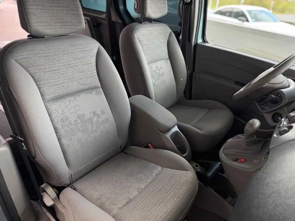 Renault Kangoo 1.6 Privilege Rollstuhlgerecht-Rampe Aut. 06/2009-photo-8