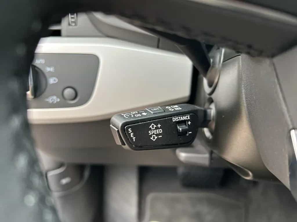 Audi A4 AVANT 35 TDI LED+NAVI+PDC+ASSISTENZSY+KAMERA 06/2023-photo-24