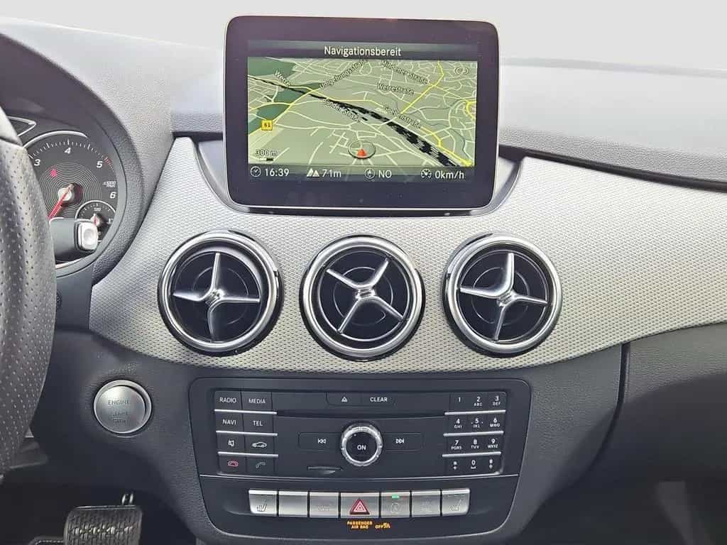 Mercedes-Benz B-Class 220d Urban NAV TEMP RFK AHK LED SITZH PARK-ASS 06/2018-photo-10