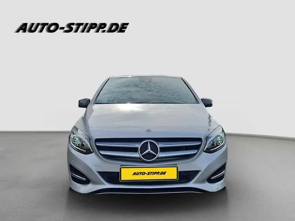 Mercedes-Benz B-Class 220d Urban NAV TEMP RFK AHK LED SITZH PARK-ASS 06/2018-photo-18