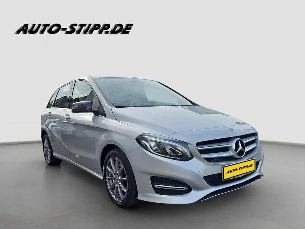 Mercedes-Benz B-Class 220d Urban NAV TEMP RFK AHK LED SITZH PARK-ASS 06/2018-photo-19
