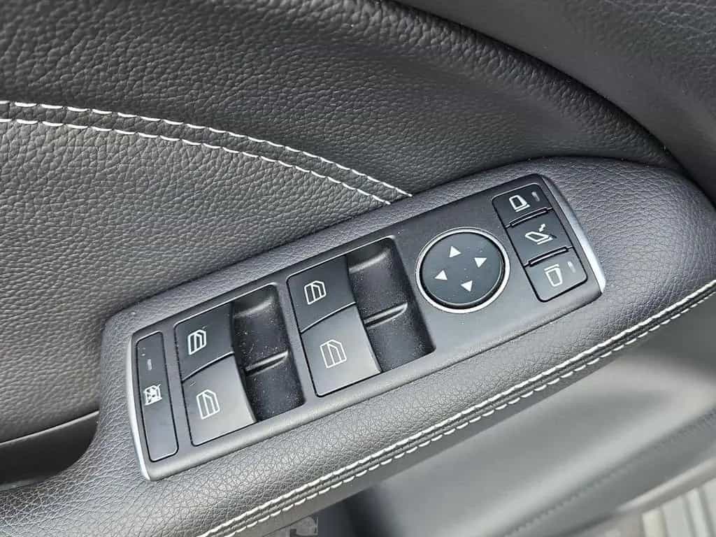 Mercedes-Benz B-Class 220d Urban NAV TEMP RFK AHK LED SITZH PARK-ASS 06/2018-photo-3