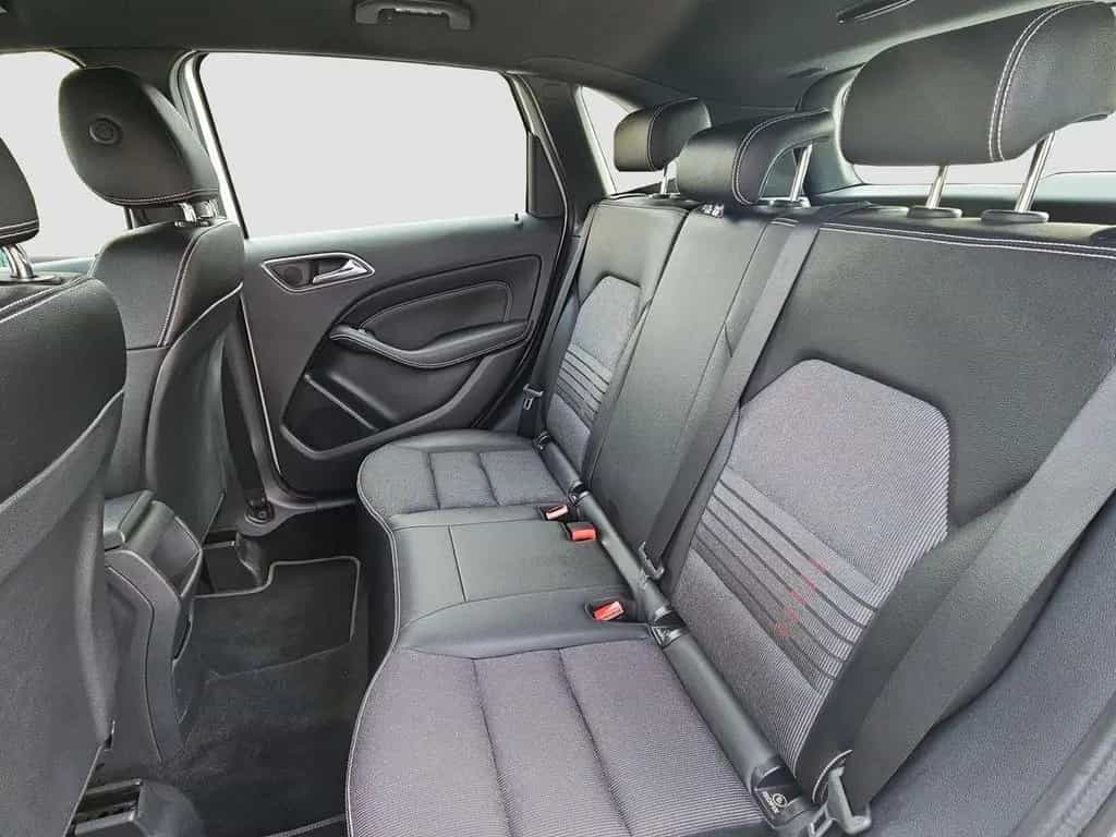 Mercedes-Benz B-Class 220d Urban NAV TEMP RFK AHK LED SITZH PARK-ASS 06/2018-photo-4