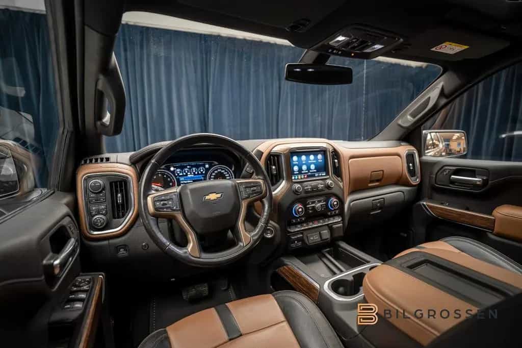 Chevrolet Silverado High Country 6.2 V8 4WD Pano Bose Tow 02/2022-photo-11