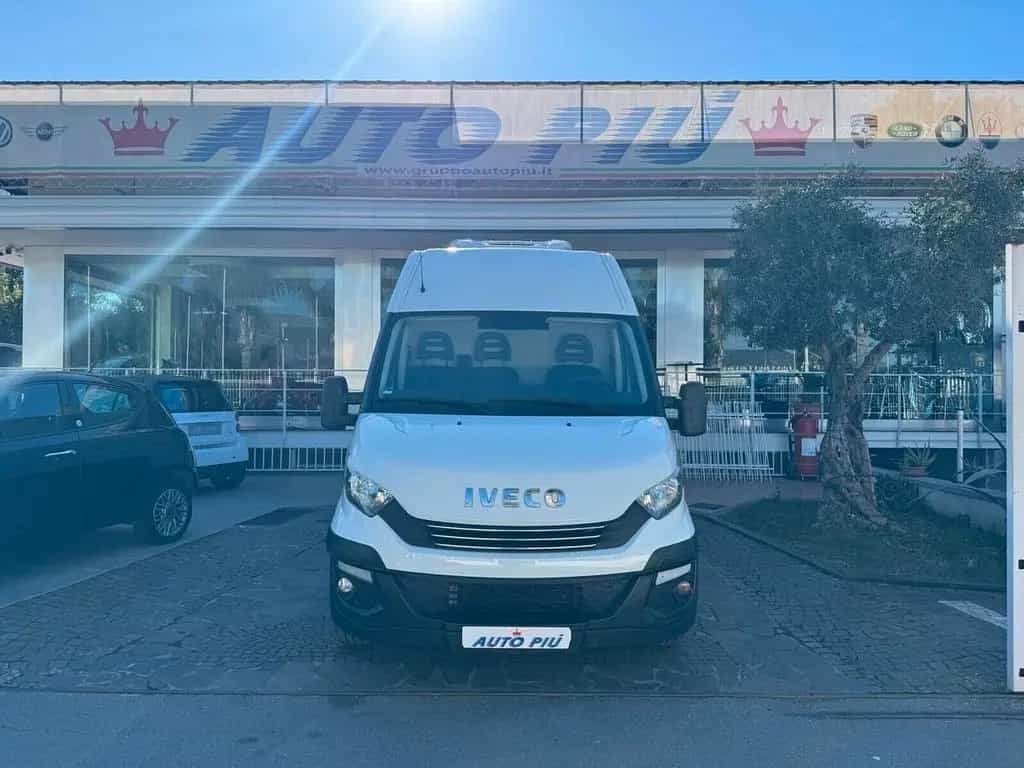 Iveco Daily 35C15 BTor 3.0 HPT PM-RG Cabinato 06/2018-photo-1