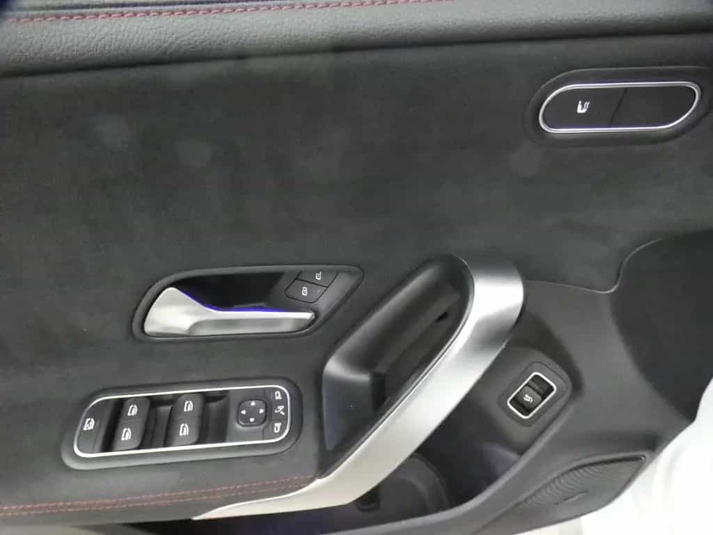 Mercedes-Benz CLA 200 AMG*LED*NIGHT*MBUX NAVI*AMBIENTE* 07/2021-photo-10