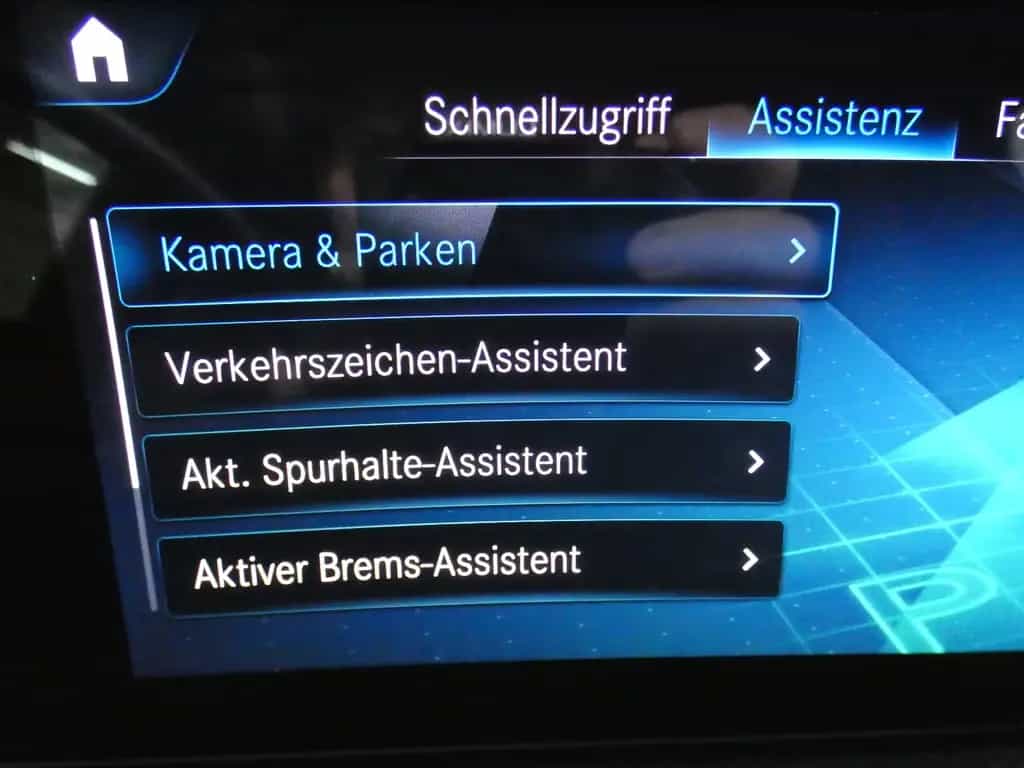 Mercedes-Benz CLA 200 AMG*LED*NIGHT*MBUX NAVI*AMBIENTE* 07/2021-photo-19
