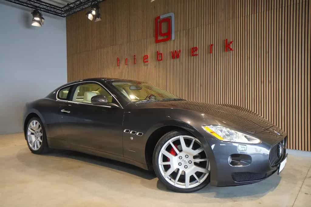 Maserati GranTurismo 4.2 V8-Deutsch-U-frei**1-Hd**48 TKM* 04/2008-photo-0