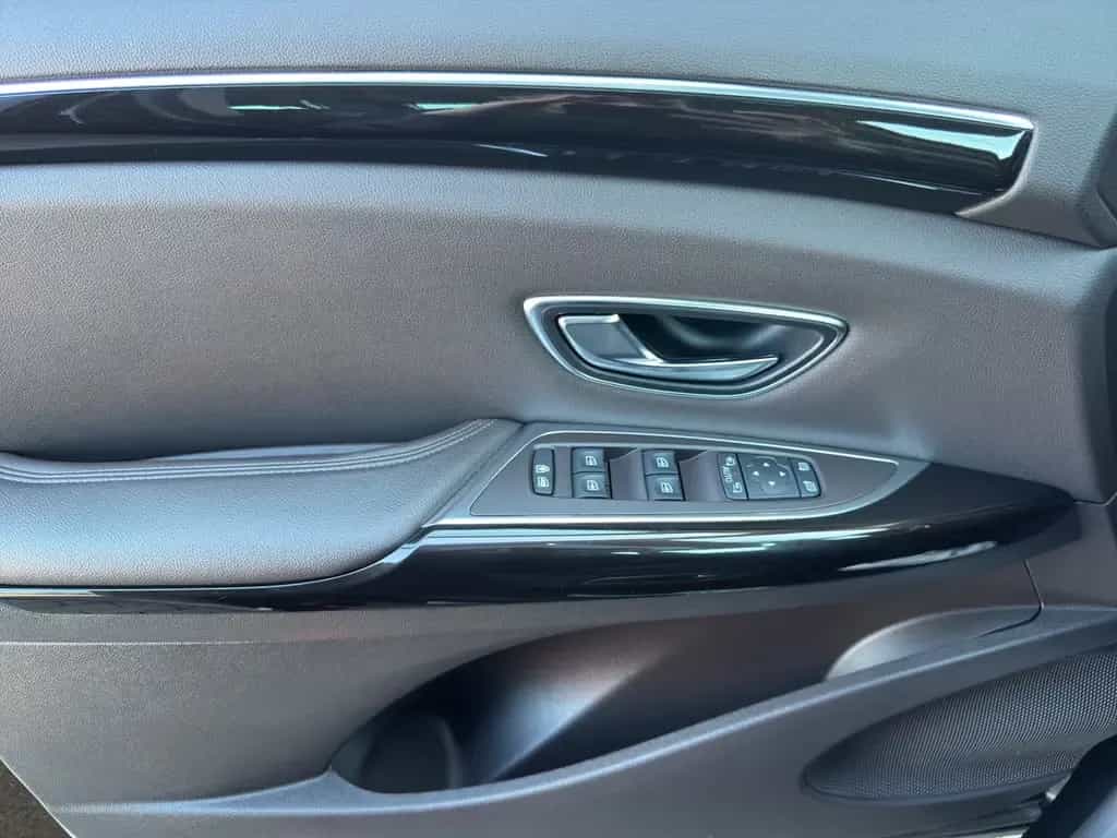 Renault Espace V Intens*Navigation*AHK*7-Sitzer* 04/2018-photo-9