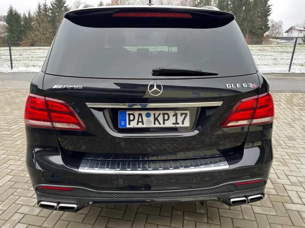 Mercedes-Benz GLE-Class 63 AMG 4Matic 07/2017-photo-11