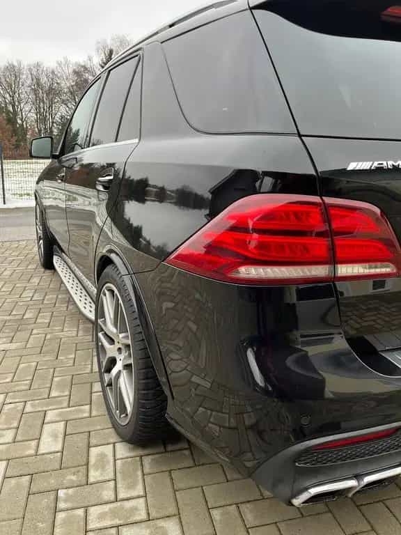 Mercedes-Benz GLE-Class 63 AMG 4Matic 07/2017-photo-12