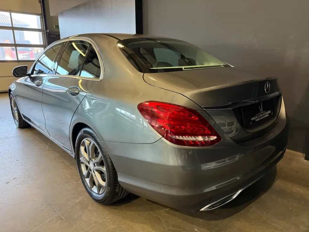 Mercedes-Benz C-Class Lim. AVNATGARDE/LED/AUTOMATIK/TEIL-LEDER 06/2016-photo-2