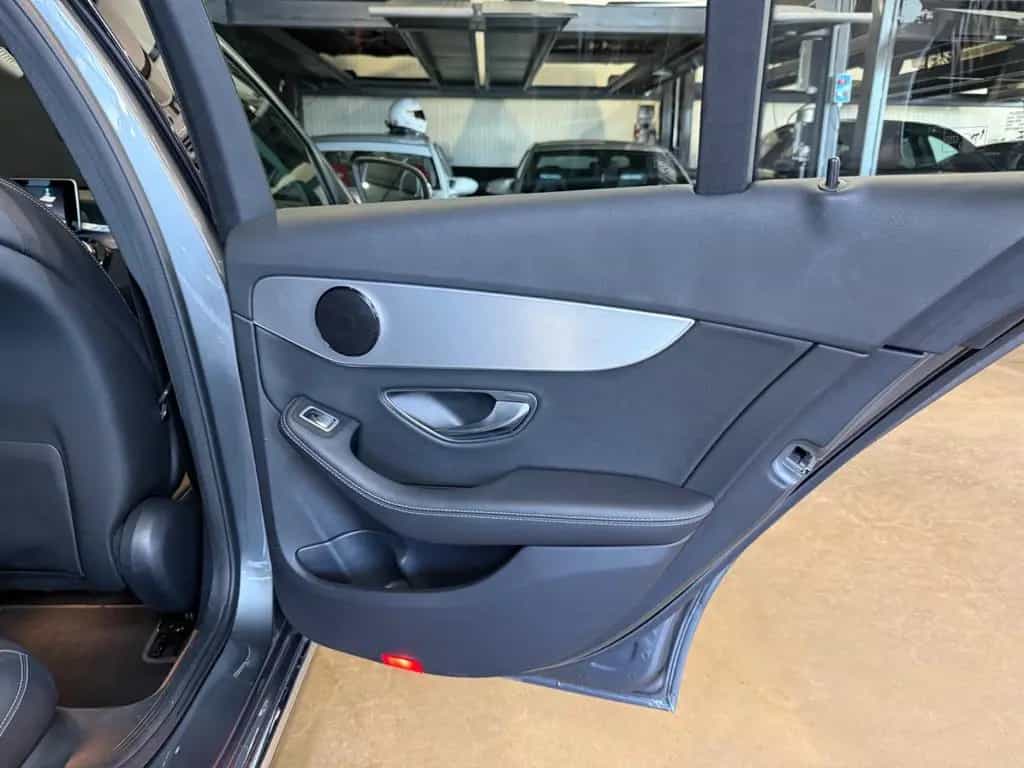 Mercedes-Benz C-Class Lim. AVNATGARDE/LED/AUTOMATIK/TEIL-LEDER 06/2016-photo-20