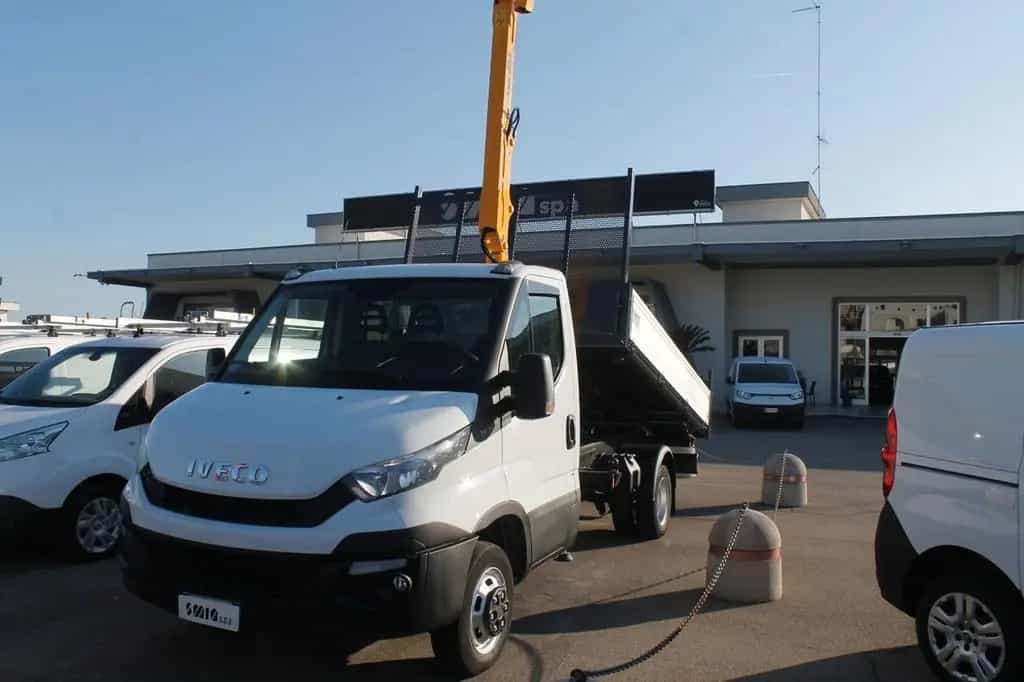 Iveco Daily 35C14 CASSONE RIBALTABILE E GRU' NUO 01/2018-photo-0