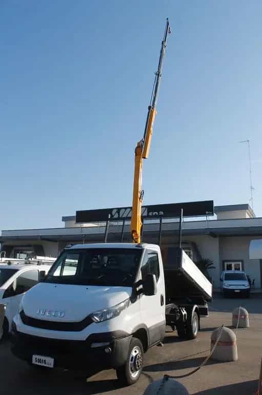 Iveco Daily 35C14 CASSONE RIBALTABILE E GRU' NUO 01/2018-photo-1