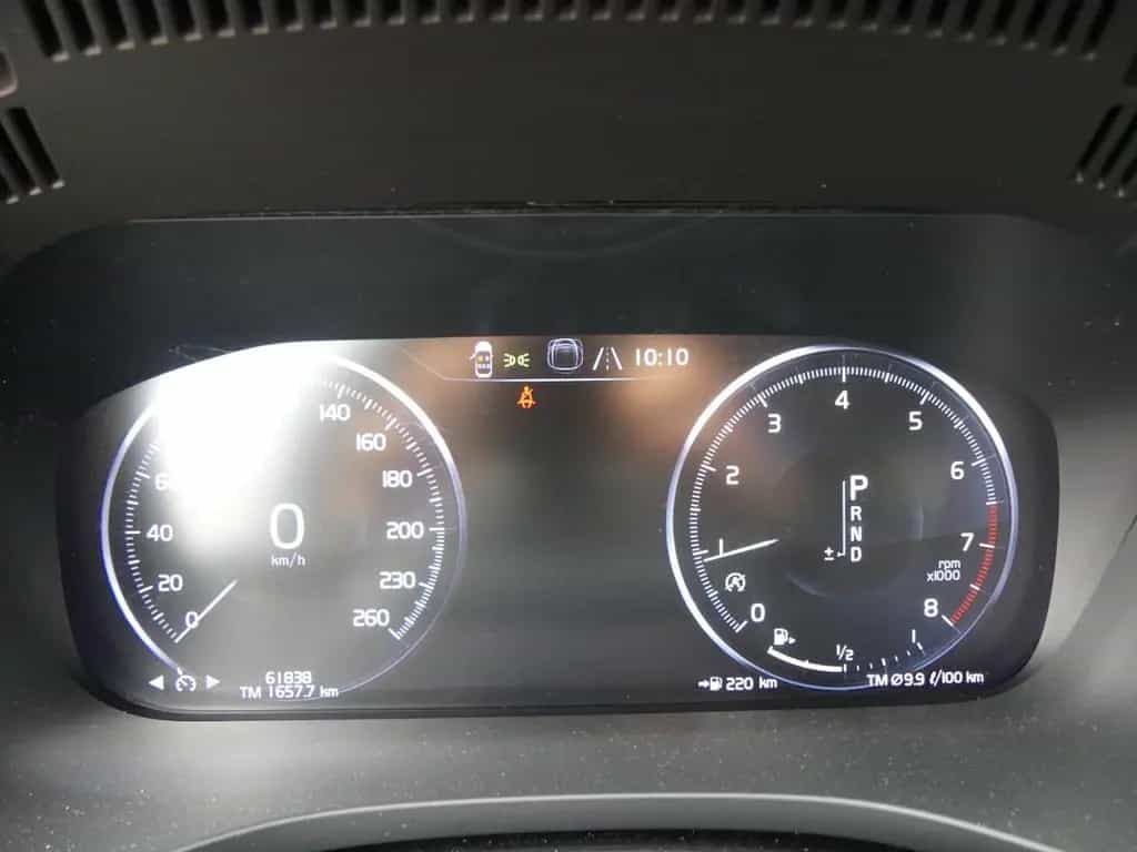 Volvo XC60 Momentum Vollleder*AHK*Navi*SHZ*ab 299€ 03/2018-photo-17