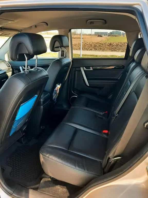 Chevrolet Captiva 2.2 LT 163 PS 2WD 7 Sitze 12/2011-photo-6