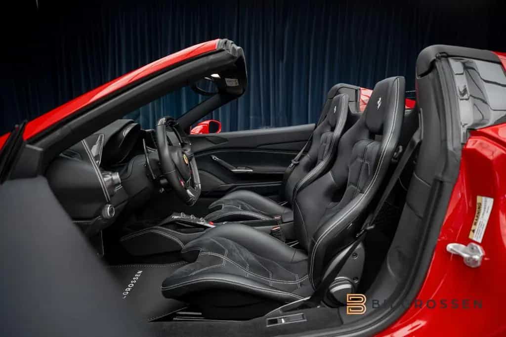 Ferrari 488 GTS Spider Bucket Seats Carbon Novitec 02/2017-photo-25