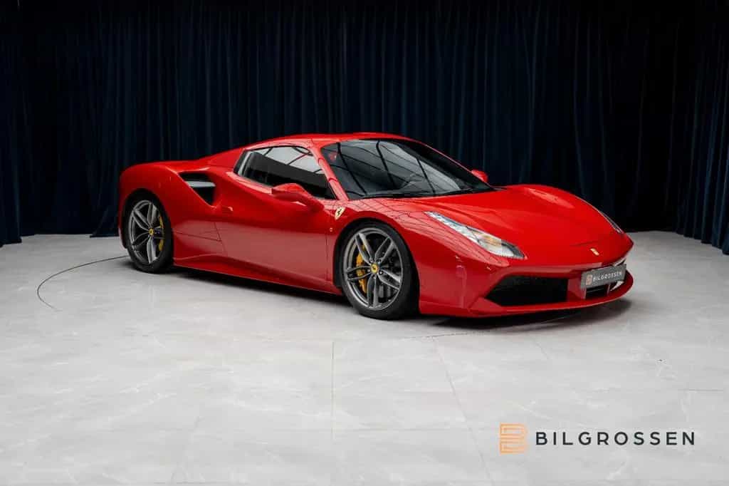 Ferrari 488 GTS Spider Bucket Seats Carbon Novitec 02/2017-photo-6
