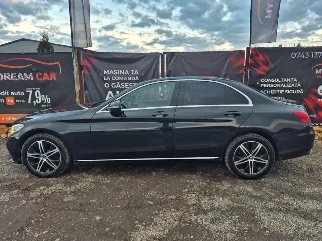 Mercedes-Benz C-Class 01/2020-photo-2