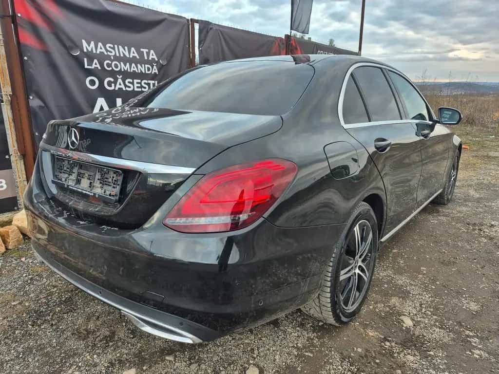 Mercedes-Benz C-Class 01/2020-photo-4