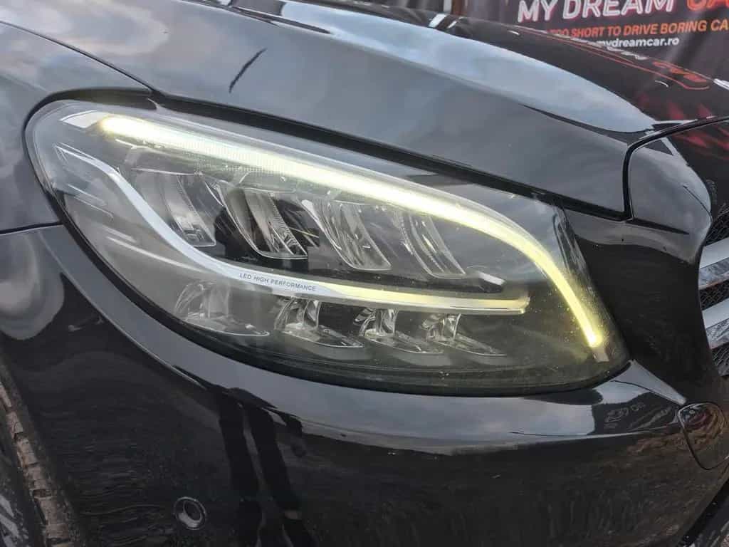 Mercedes-Benz C-Class 01/2020-photo-9