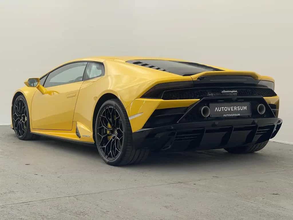 Lamborghini Huracán EVO AWD MY22 LIFT KAM CARBON SENSONUM 05/2022-photo-11