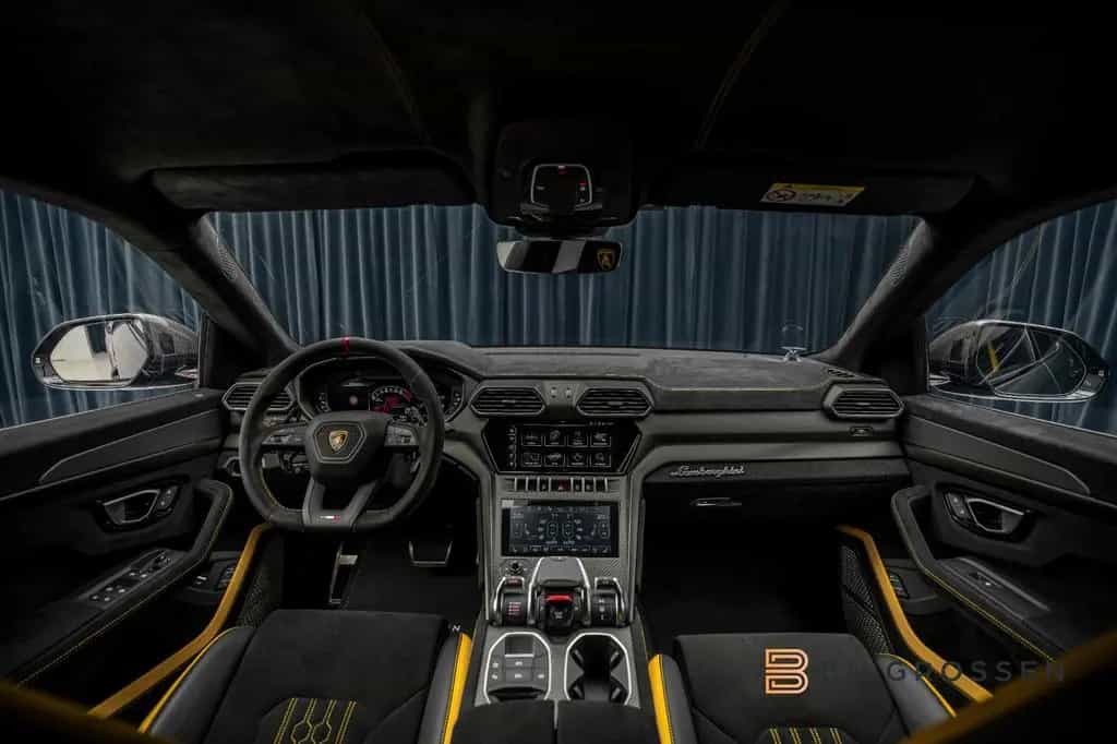 Lamborghini Urus Performante B&O Full Carbon Massage 23" 11/2023-photo-16