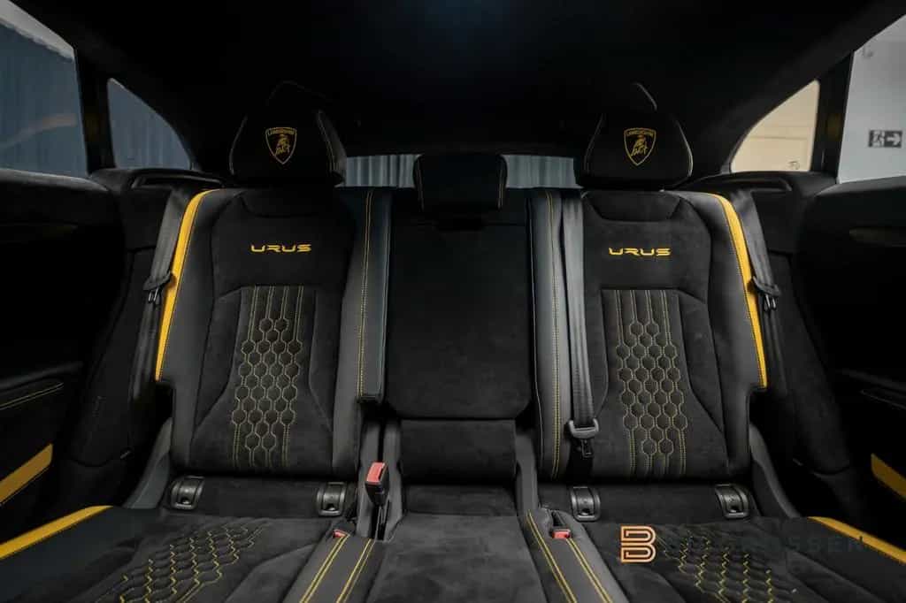Lamborghini Urus Performante B&O Full Carbon Massage 23" 11/2023-photo-21