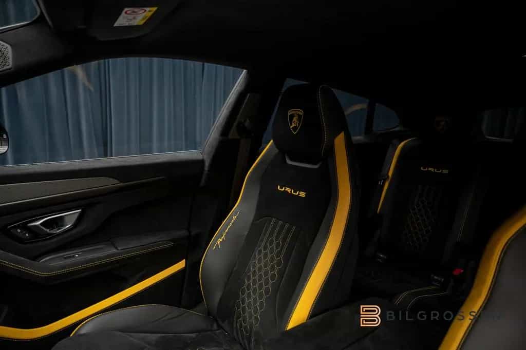 Lamborghini Urus Performante B&O Full Carbon Massage 23" 11/2023-photo-23
