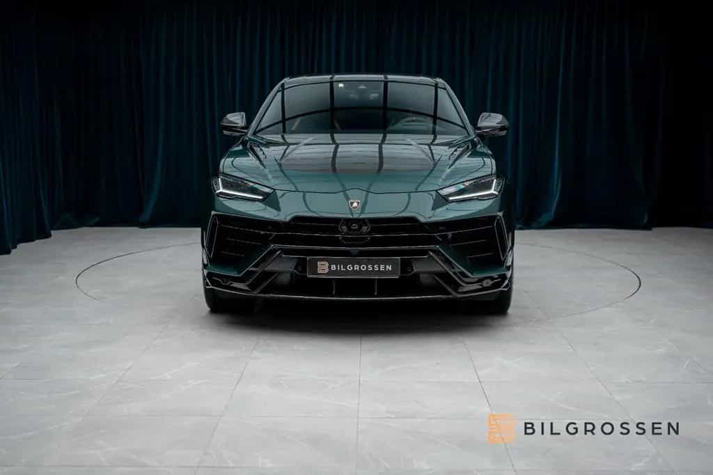 Lamborghini Urus Performante B&O Full Carbon Massage 23" 11/2023-photo-6