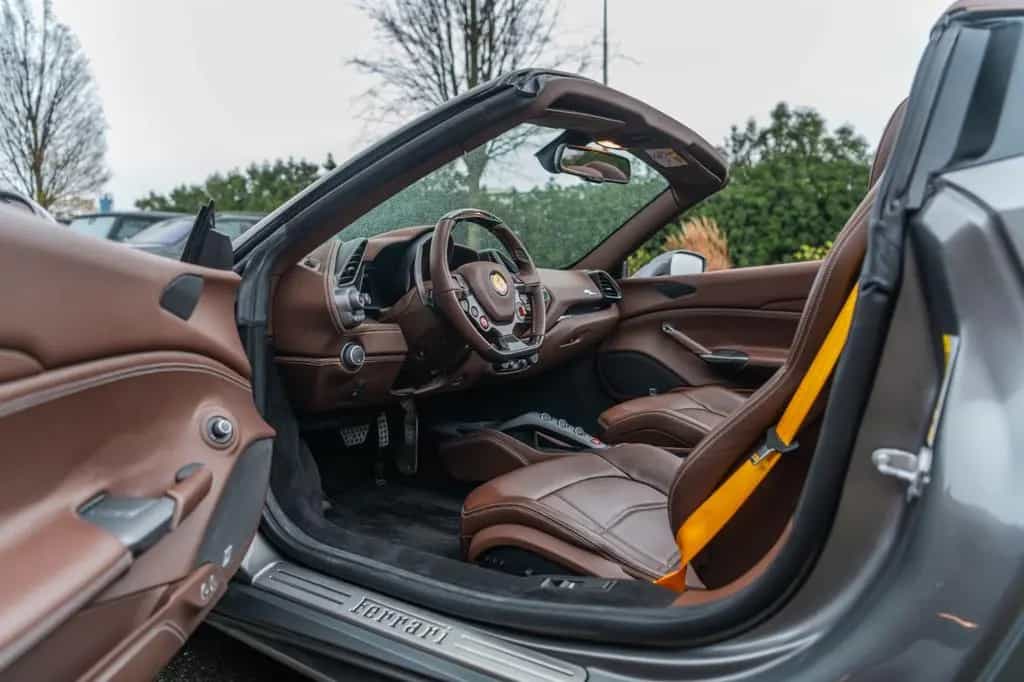 Ferrari 488 Spider HELE *SERVICE NEW*WARRANTY*ELEC.SEAT* 04/2016-photo-14