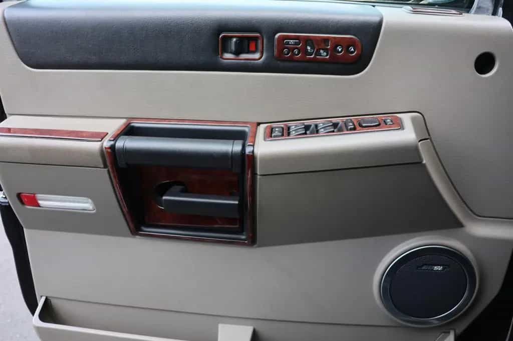 Hummer H2 6.0L V8 TUNING/ AHK / BOSE / 4xSHZ/ DVD / R24 08/2006-photo-32