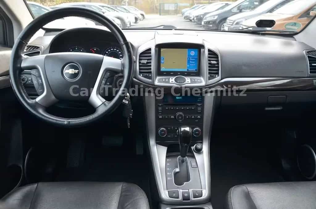 Chevrolet Captiva 2.2 D LT+ Automatik Allrad Leder 7 Sitze 01/2014-photo-9