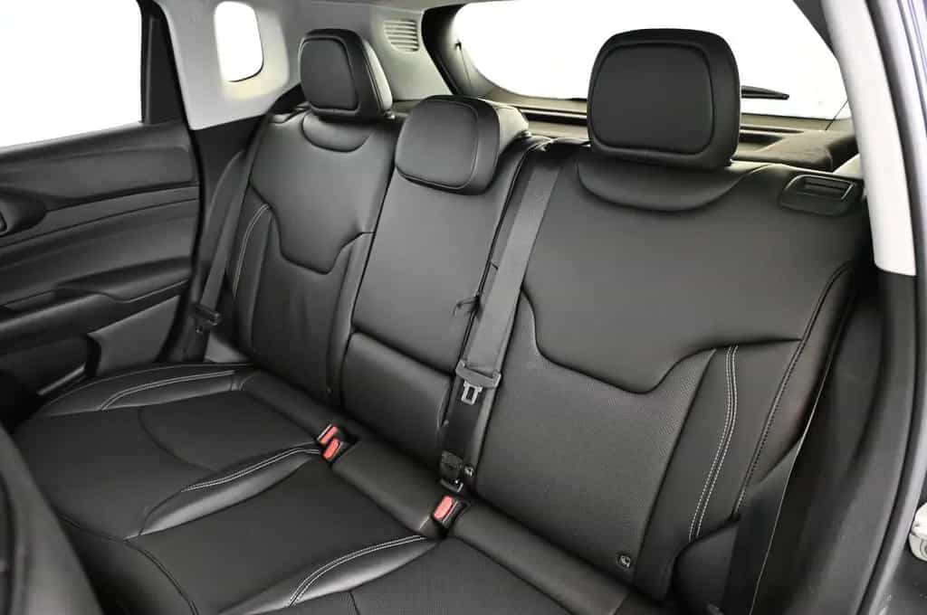 Jeep Compass 1.5 e-Hybrid DTC-7 Summit LED/ACC/LEDER/ 02/2025-photo-24