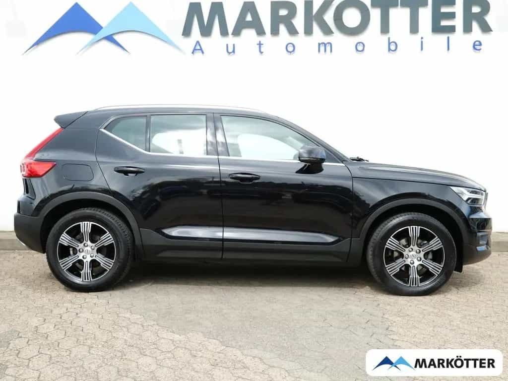 Volvo XC40 D3 2WD Inscription /AHK/360 CAM/Standhzg/ 08/2018-photo-2