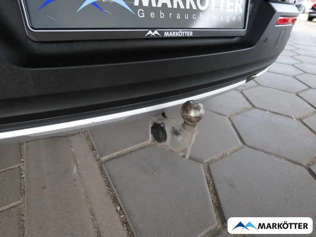 Volvo XC40 D3 2WD Inscription /AHK/360 CAM/Standhzg/ 08/2018-photo-21