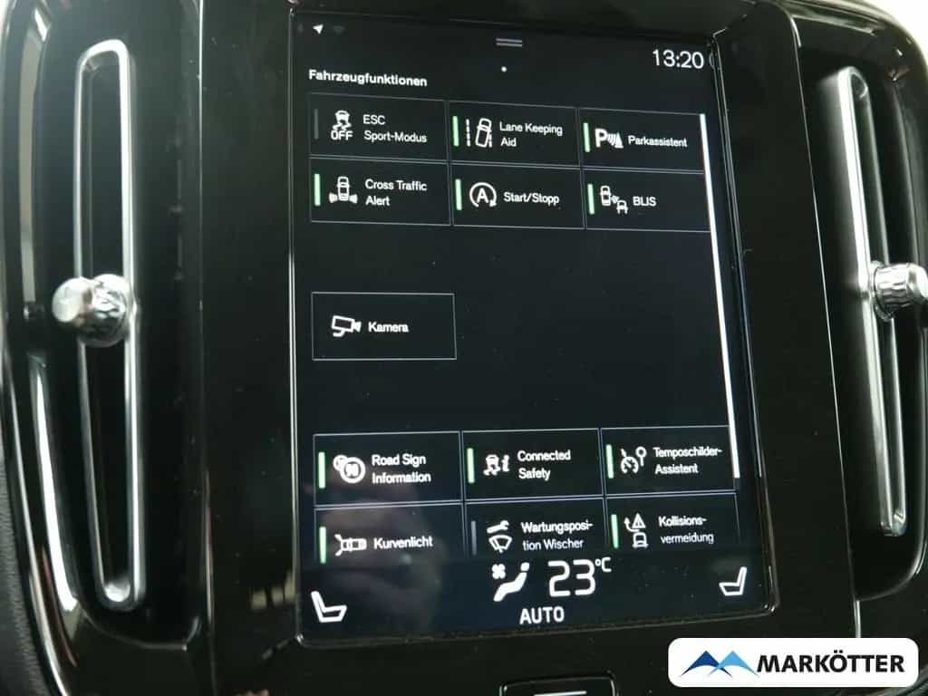 Volvo XC40 D3 2WD Inscription /AHK/360 CAM/Standhzg/ 08/2018-photo-22
