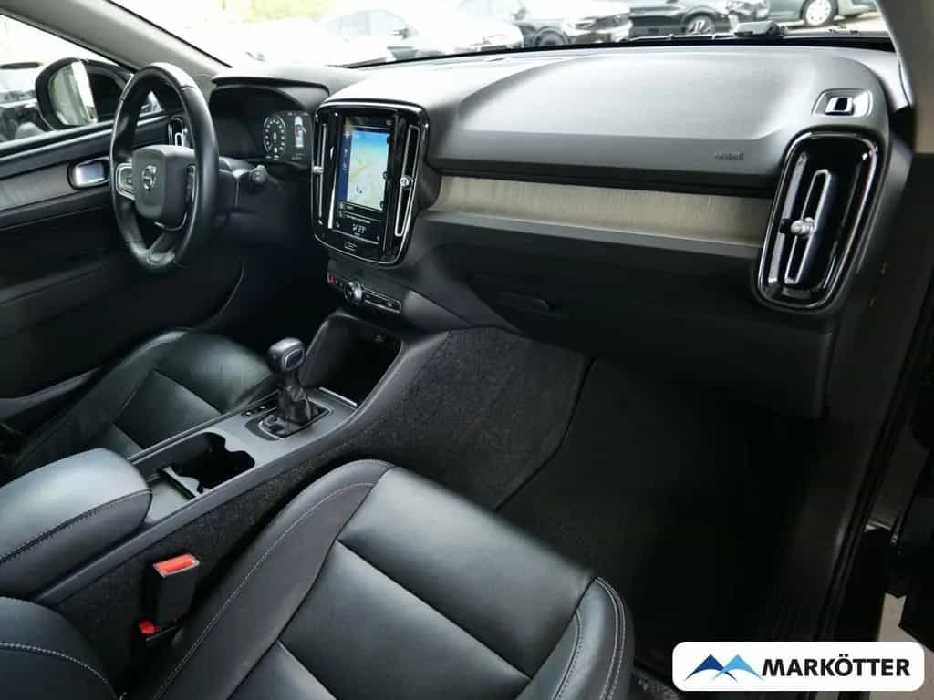 Volvo XC40 D3 2WD Inscription /AHK/360 CAM/Standhzg/ 08/2018-photo-26
