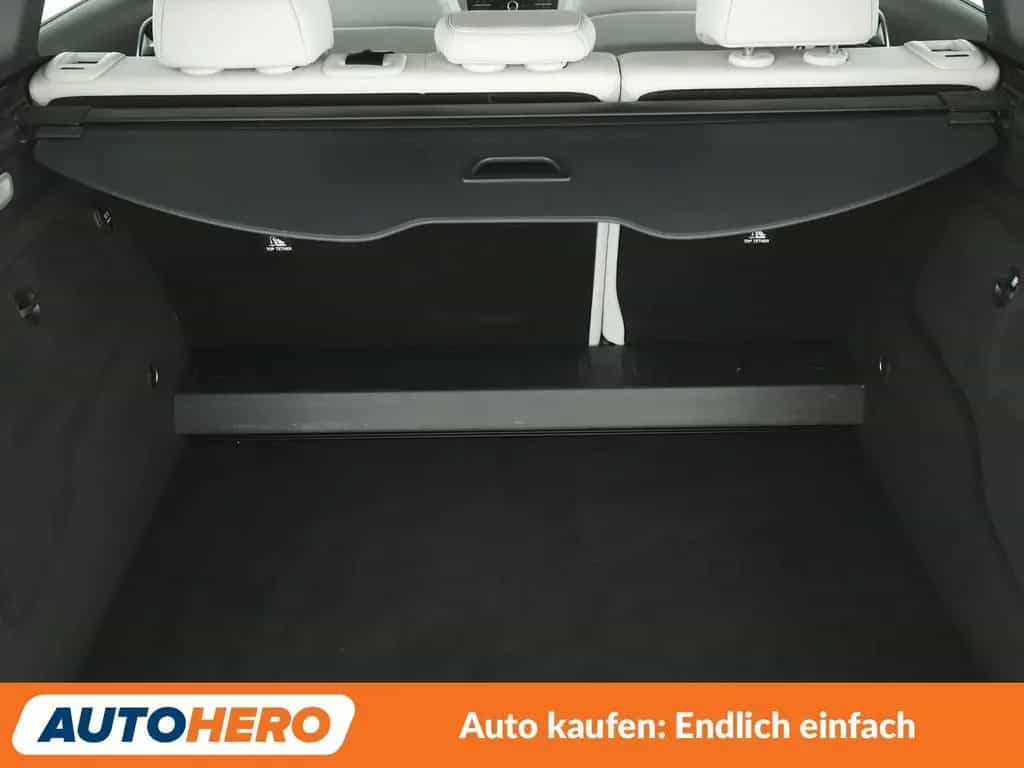 Mercedes-Benz B-Class 180 Urban Aut. *NAVI*TEMPO*PDC*SHZ* 10/2015-photo-16