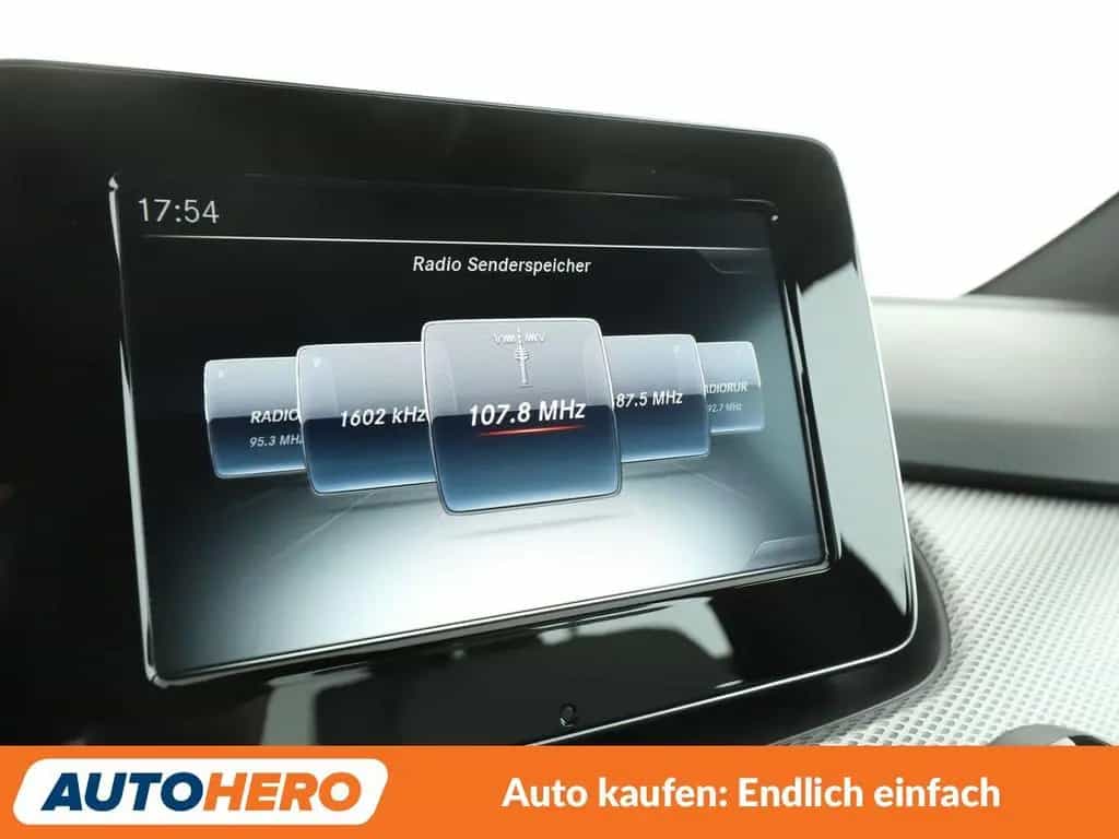 Mercedes-Benz B-Class 180 Urban Aut. *NAVI*TEMPO*PDC*SHZ* 10/2015-photo-19