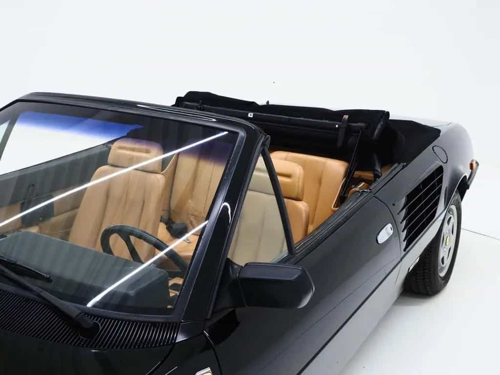 Ferrari Mondial Cabrio 3.0 Quattrovalvole | 1984 | Leder 01/1984-photo-24