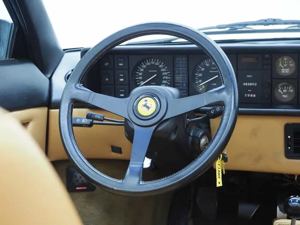 Ferrari Mondial Cabrio 3.0 Quattrovalvole | 1984 | Leder 01/1984-photo-38