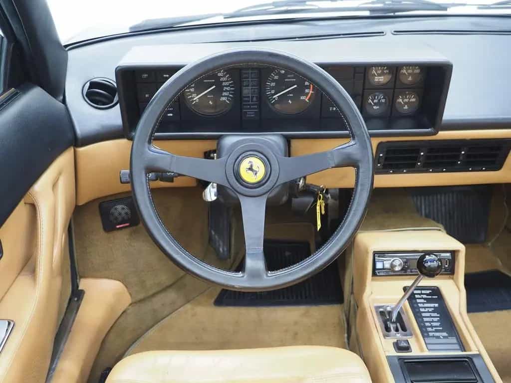 Ferrari Mondial Cabrio 3.0 Quattrovalvole | 1984 | Leder 01/1984-photo-49
