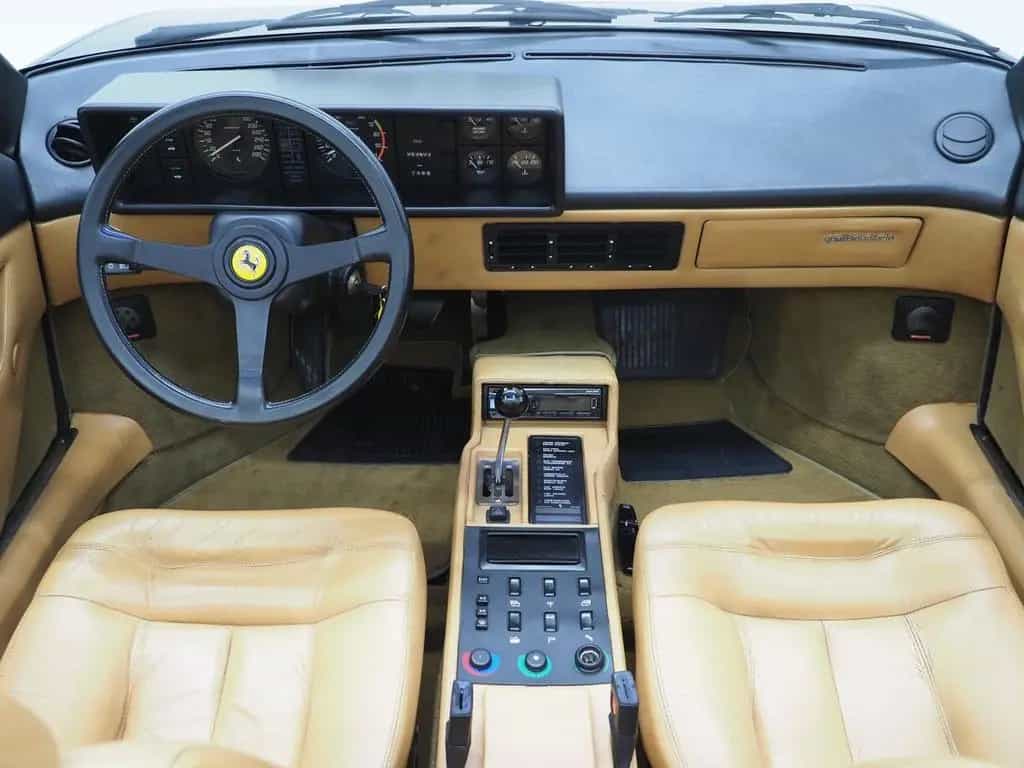 Ferrari Mondial Cabrio 3.0 Quattrovalvole | 1984 | Leder 01/1984-photo-9