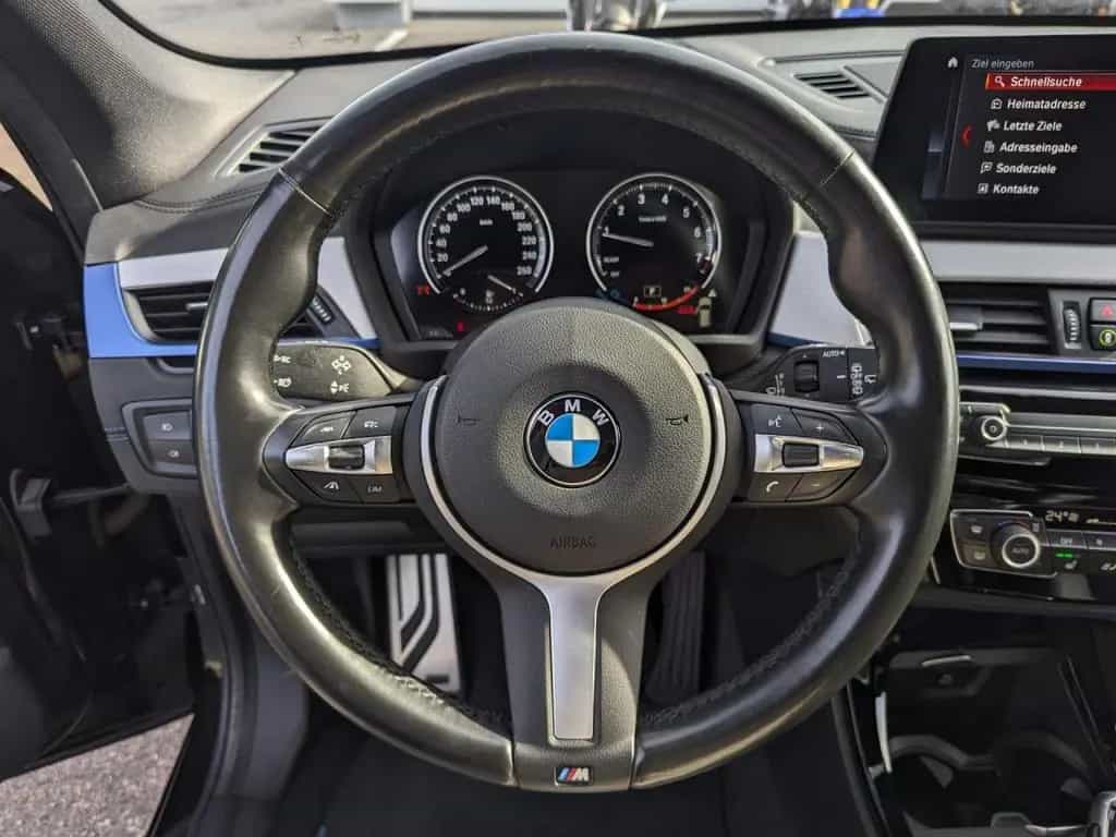 BMW X1 xDrive20i M Sport HUD ACC Kamera HiFi Navi19" 09/2020-photo-11