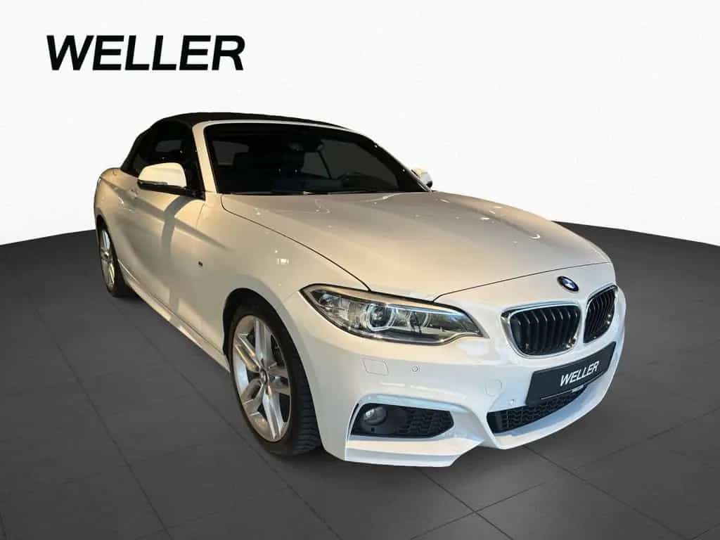 BMW 2 Series 230i Cabrio M Sport PDC SHZ AHK Tempo SpoSi Navi 01/2017-photo-2
